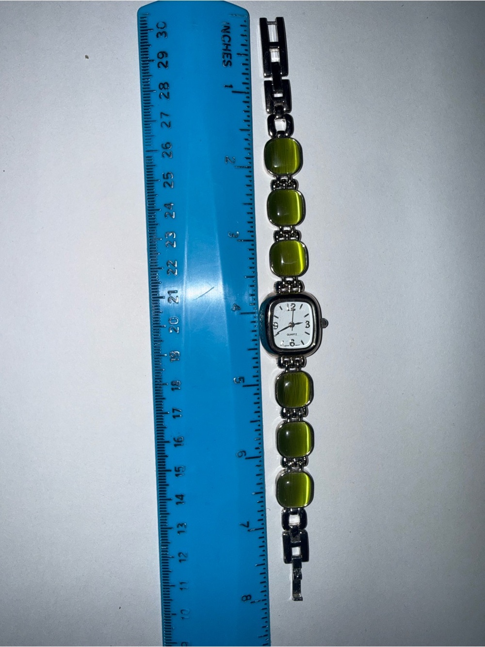 Unbranded Women Dress Green Gemstone Silver Bracelet Quartz Analog 21mm Watch